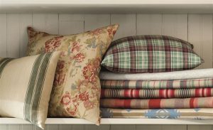 Jolanda Maurix | JOXAL interieur | Meubelstoffen | Meubelstoffering | Designers Guild | Stapel