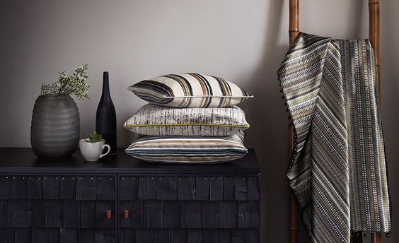 Trendkleur van 2018 wow | JOXAL interieur | styliste | romo fabrics