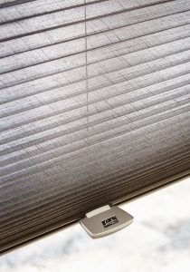 Luxaflex Duette | De nieuwe Duette Shades collectie van Luxaflex | Luxaflex raamdecoratie | Luxaflex dealer | JOXAL interieur | voorheen Maurix interieur | Jolanda Maurix | Interieuradvies | Gordijnen | Shutters | Raamdecoratie | Wandbekleding | Verf | Behang | Stylist |