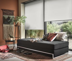 Rol gordijn | Luxaflex raamdecoratie | Luxaflex dealer | JOXAL interieur | voorheen Maurix interieur | Jolanda Maurix | Interieuradvies | Gordijnen | Shutters | Raamdecoratie | Wandbekleding | Verf | Behang | Stylist | nano rolgordijn | rolgordijn op maat | stijlvol rolgordijn |