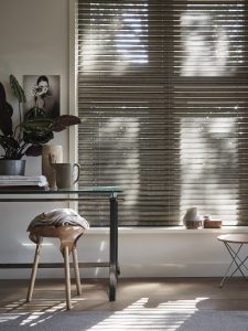 Luxaflex | Houten jaloezieën | Luxaflex raamdecoratie | Luxaflex dealer | JOXAL interieur | voorheen Maurix interieur | Jolanda Maurix | Interieuradvies | Gordijnen | Shutters | Raamdecoratie | Wandbekleding | Verf | Behang | Stylist |