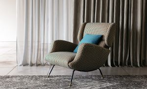 Designer fabrics | Bijzonder behang | Woonadvies | Stijltips | raamdecoratie op maat | Luxaflex | Horizontale jaloezieën | Joxal interieur | Schagen | Maurix interieur | Jolanda Maurix | stijlvol wonen | interieuradvies | Aluminium jaloezieën | Hor op maat | Gordijnen op maat | Stijlvol wonen | Ralph Lauren | Designers Guild | Villa Nova | romo fabrics
