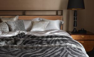 Bijzonder behang | Woonadvies | Stijltips | raamdecoratie op maat | Luxaflex | Horizontale jaloezieën | Joxal interieur | Schagen | Maurix interieur | Jolanda Maurix | stijlvol wonen | interieuradvies | Aluminium jaloezieën | Hor op maat | Gordijnen op maat | Stijlvol wonen