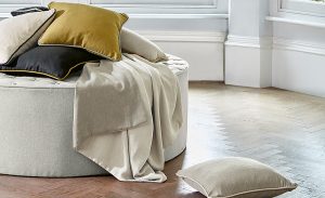 Bijzonder behang | Woonadvies | Stijltips | raamdecoratie op maat | Luxaflex | Horizontale jaloezieën | Joxal interieur | Schagen | Maurix interieur | Jolanda Maurix | stijlvol wonen | interieuradvies | Aluminium jaloezieën | Hor op maat | Gordijnen op maat | Stijlvol wonen