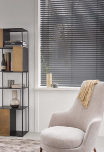 Woonadvies | Stijltips | raamdecoratie op maat | Luxaflex | Horizontale jaloezieën | Joxal interieur | Schagen | Maurix interieur | Jolanda Maurix | stijlvol wonen | interieuradvies | Aluminium jaloezieën